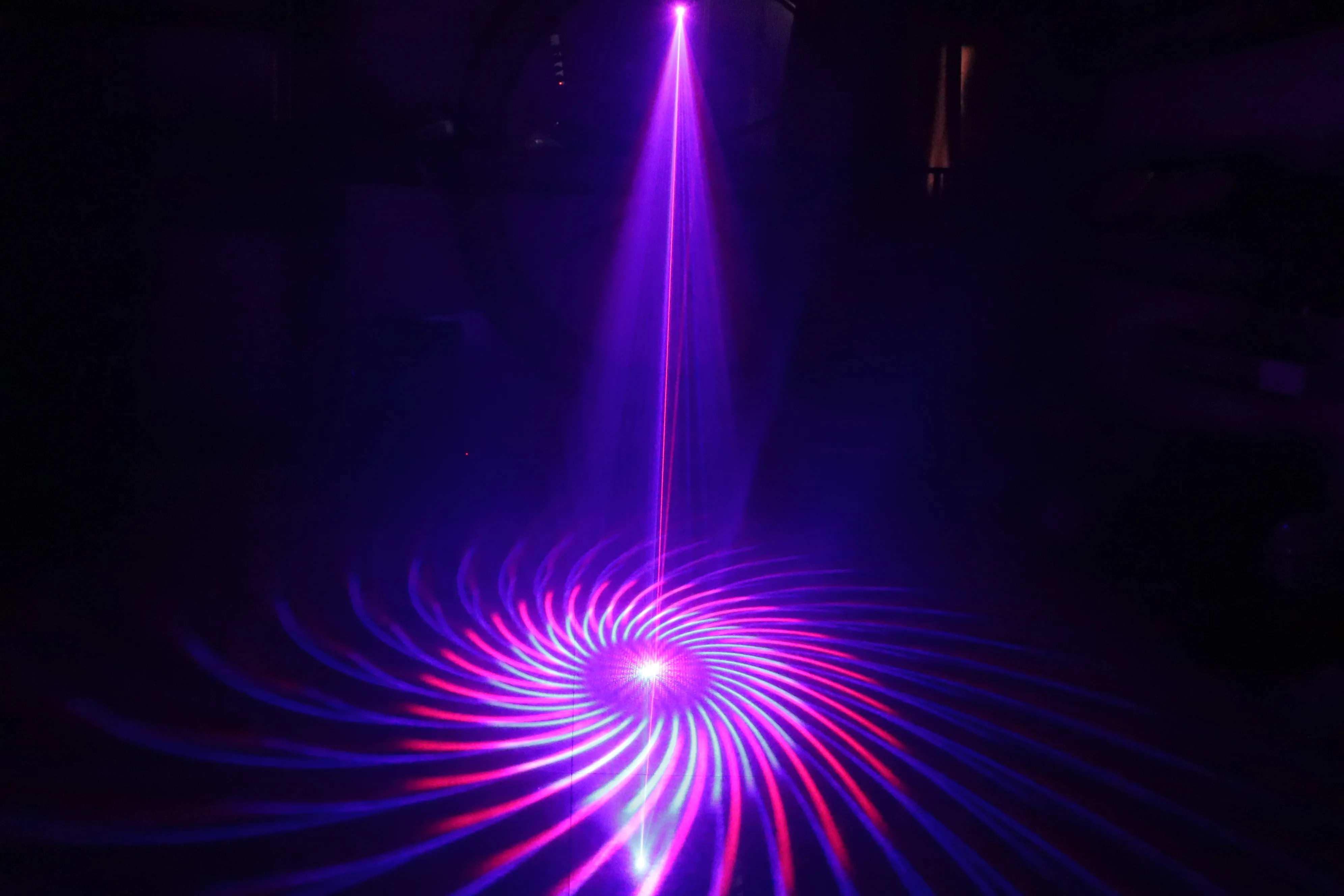 Fireions Mini luce Laser RGB a foro singolo Stage Light 10W RGB Sound Control telecomando semovente Home DJ Party Disco
