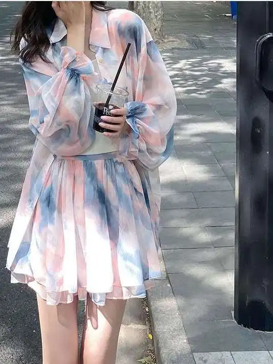

Large Size Women's Long Sleeve Sunscreen Shirt Blouse Chic Fashion Set Winter Collection Chinese Brand No Registration Number
