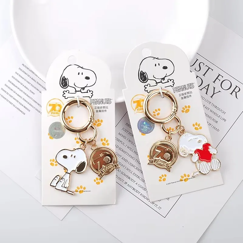 

Anime SNOOPY Charlie Metal Keychain Cute Couple Backpack Key Ring for Men Women Car Key Chain Accessories Toys Birthday Gifts