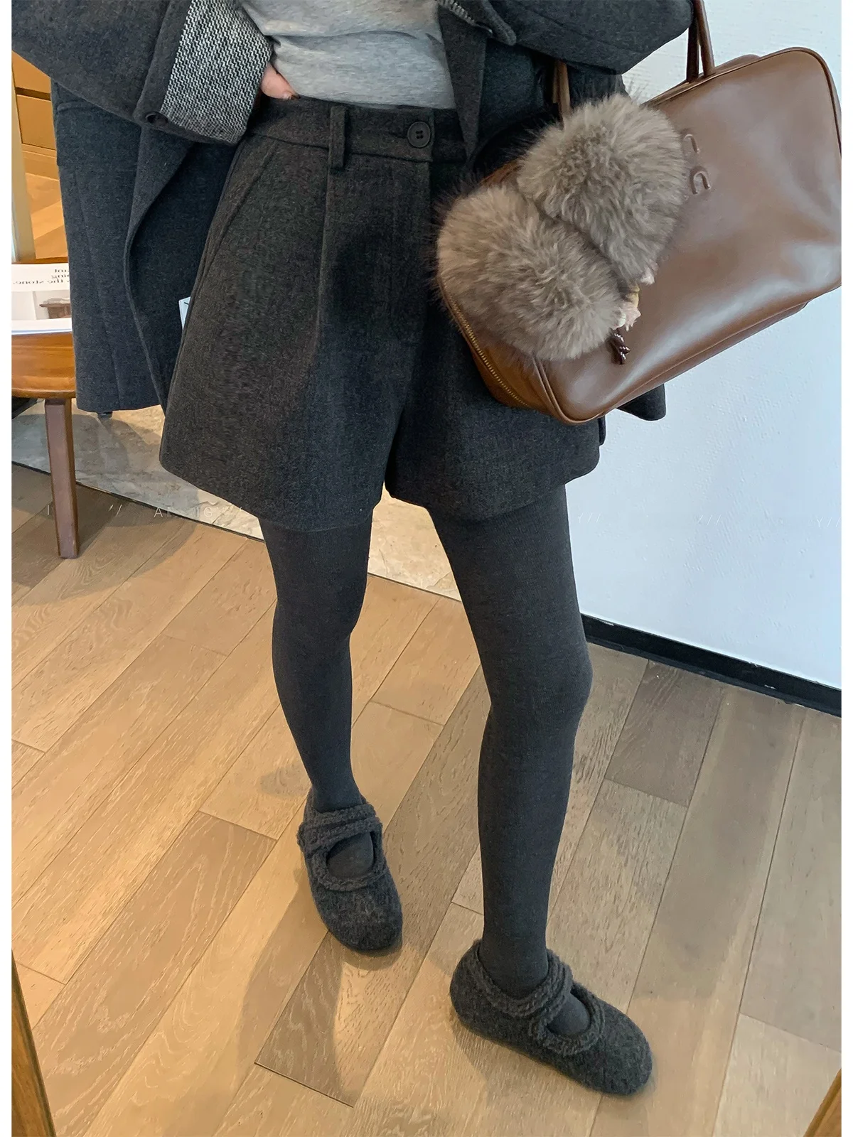 

Повседневный костюм с высокой талией, женский зимний костюм 2025 года, новые универсальные широкие брюки для поездок на работу, бренд Love Devil Fi