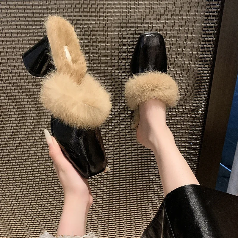 Fashionable Furry Slippers for Women One Kick Cover Toe Casual High-heeled Toe Square Heel Women's Slippers Zapatillas De Mujer