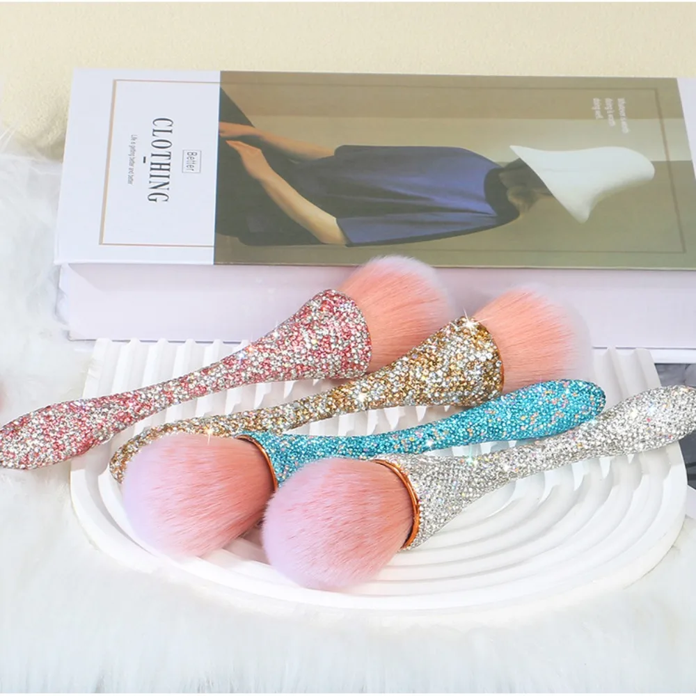 Artificial Fiber Diamond Handle Makeup Brush Diamond Inlay Rhinestone Handle Blush Brush Professional Fluffy Soft Bristles