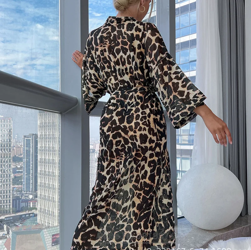 Roupão longo de quimono leopardo feminino, loungewear sexy, camisola, vestido de vestir de casa com cinto, pijamas de cetim