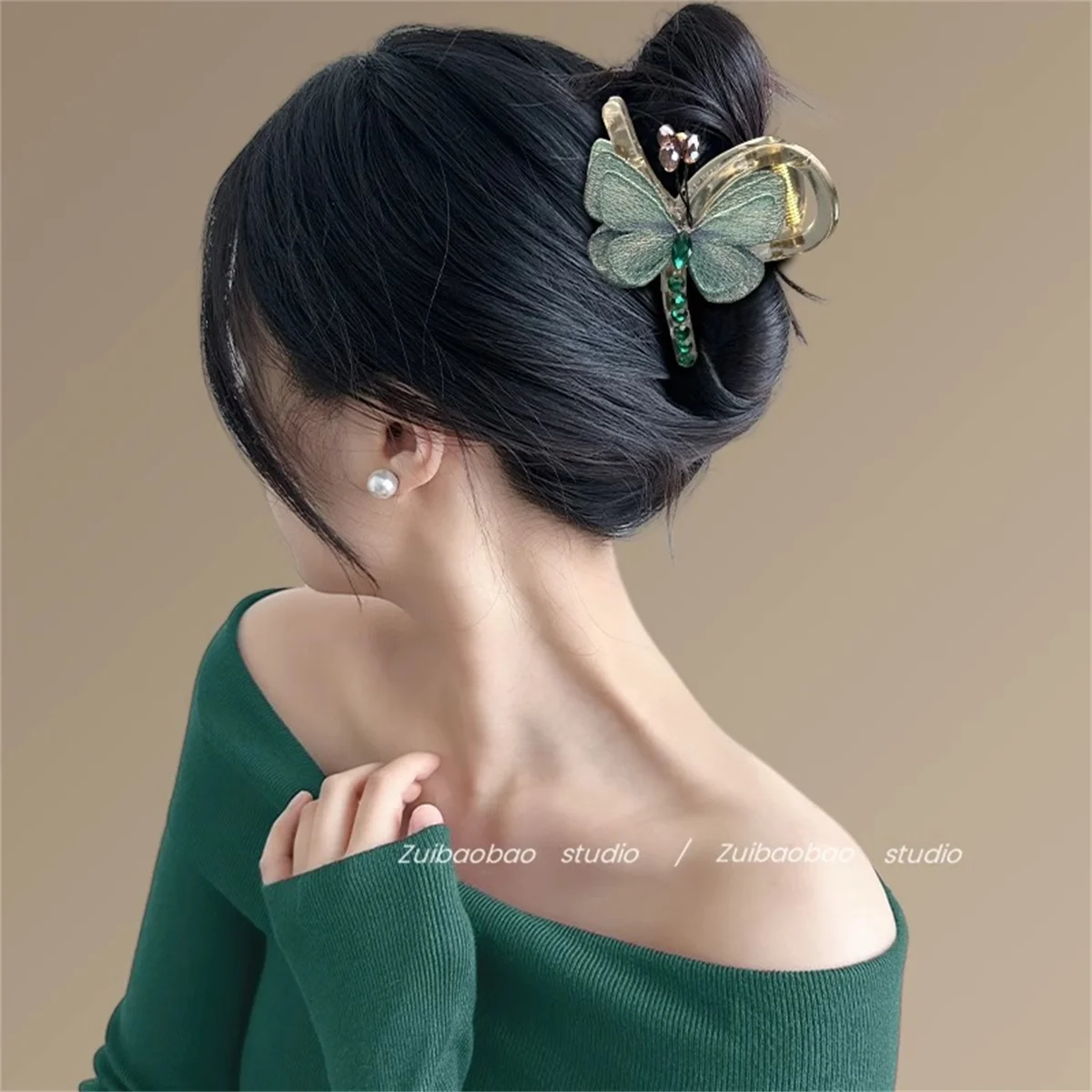 

Medium half-up hair clip for women, Falling Butterfly ~ Vintage style embroidered butterfly hair clip