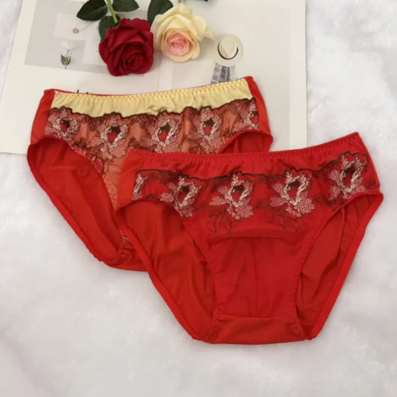 Sexy Fitting Men Lace Trim e Underwear Comfortable Breathable Smooth Daily Wear Inner Pants Sissy Private Party mid Waist Briefs