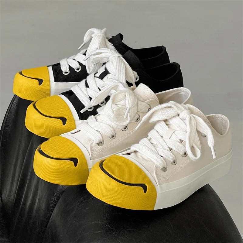 

Men's Casual Shoes High Quality Comfort Niche Design Smiley Walking Shoe Breathable Canvas Lace Up Board Shoes Zapatillas Hombre