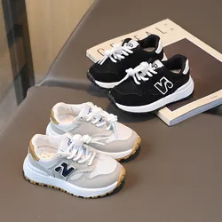 Zapatillas de deporte para bebé y niño, zapatos informales transpirables para caminar al aire libre, tendencia que combina con todo, parte superior de malla, primavera y otoño