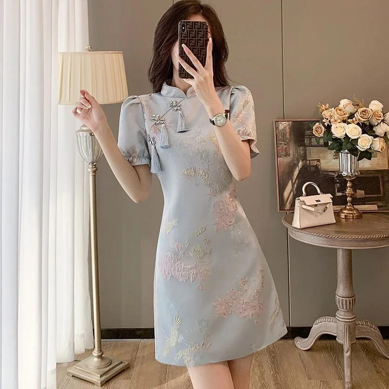 Chinese Style Elegant Cheongsams Dress Summer Women Vintage Floral Embroidery Qipao Mini Dress Lady Chic Tassels Slim Vestidos