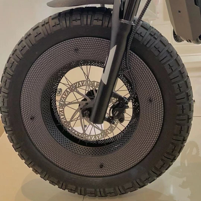 

Suitable for closed wheel 20 inch hub cover Hot Wheel tire cover powder