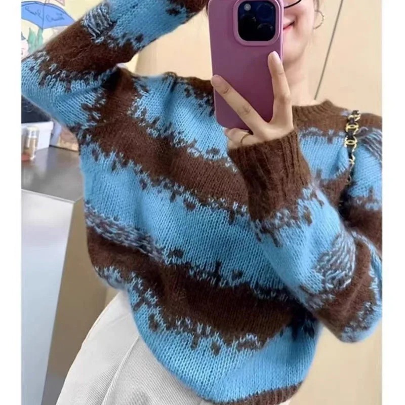 New Autumn/winter Fashion Korean Version Patchwork Contrasting Round Neck Sweater Loose and Versatile Western-style Knitted Top