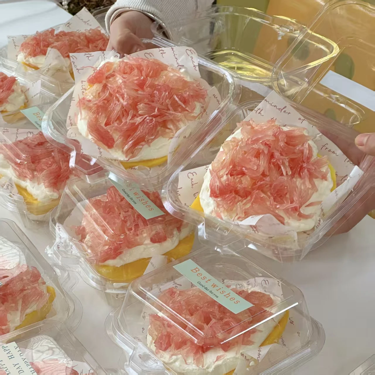 

Одноразовые упаковочные коробки для фруктов Yangzhi Gulin: для холодного йогурта, мангового десерта, квадратные коробки для выпечки и кондитерских изделий, для DIY-проектов