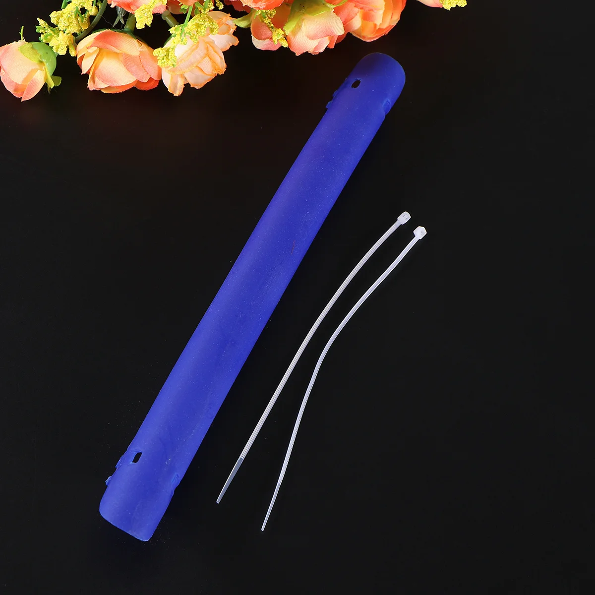 

Rubber Chain Protector Red Rear Fork Adhesive Sticker Easy Clean Reusable Bike Chain Sticker Reduce Turbulence Protect Frame