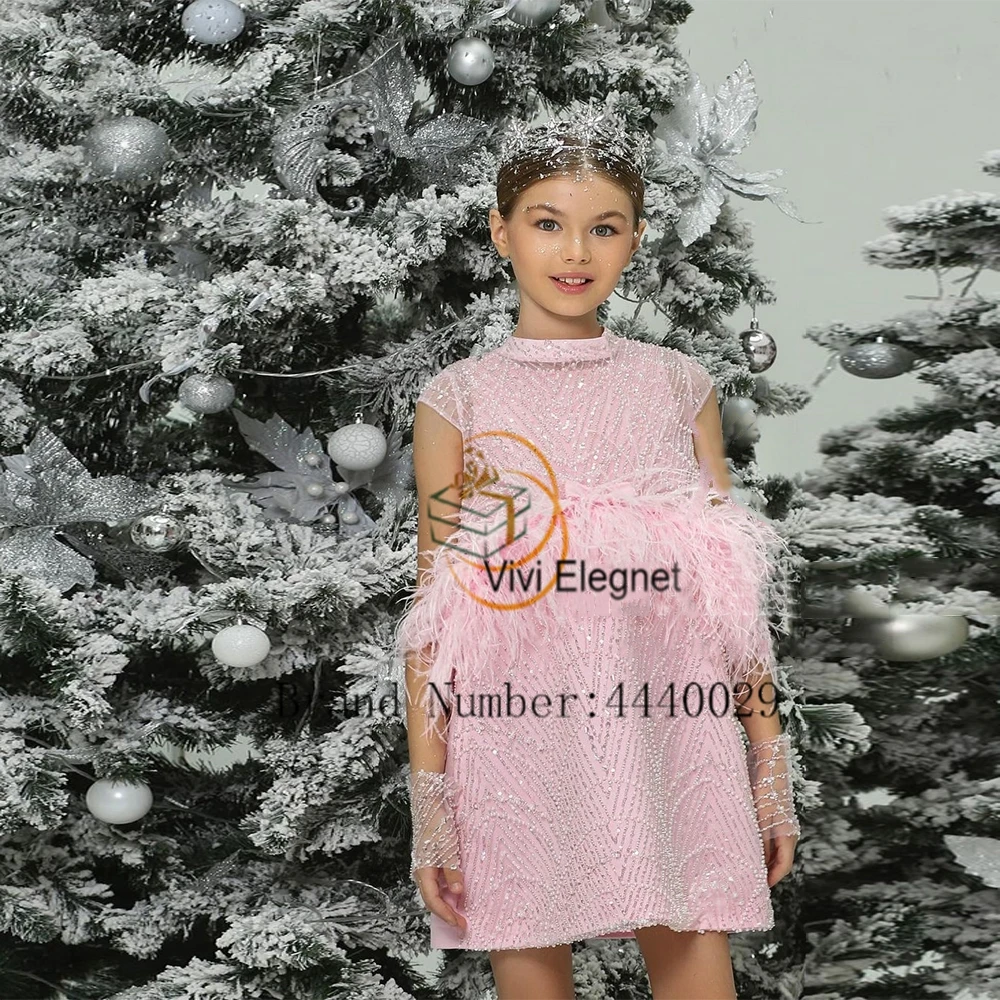 Exquisite High Neck Sheath Flower Girls Dresses with Feather Knee Length Sleeveless Christmas Gowns with Beading 2023 Winter New