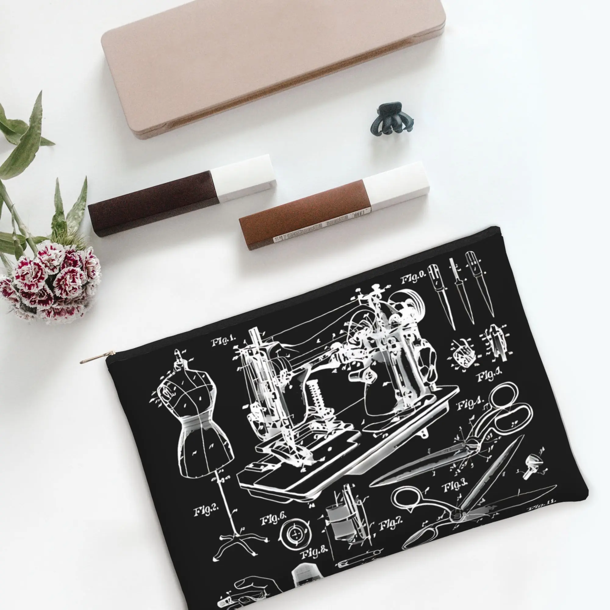 Lightweight Cute pouch Sewing Machine Quilting Quilter Crafter Patent Print  Makeup Bag  Toiletry Bag with Zipper