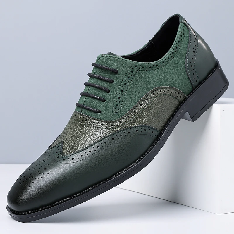 Autumn Brand Men's Comfortable Lace Up Business Casual Leather Shoes Fashion New Men's Pointed Carved Blok Gentleman's Shoes