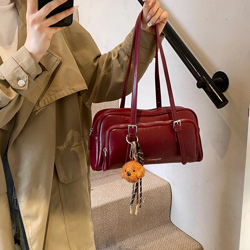 High-capacity Autumn and Winter Styles Advanced Retro Feel Women's Bags PU Solid Color Good-looking Versatile Shoulder Bags