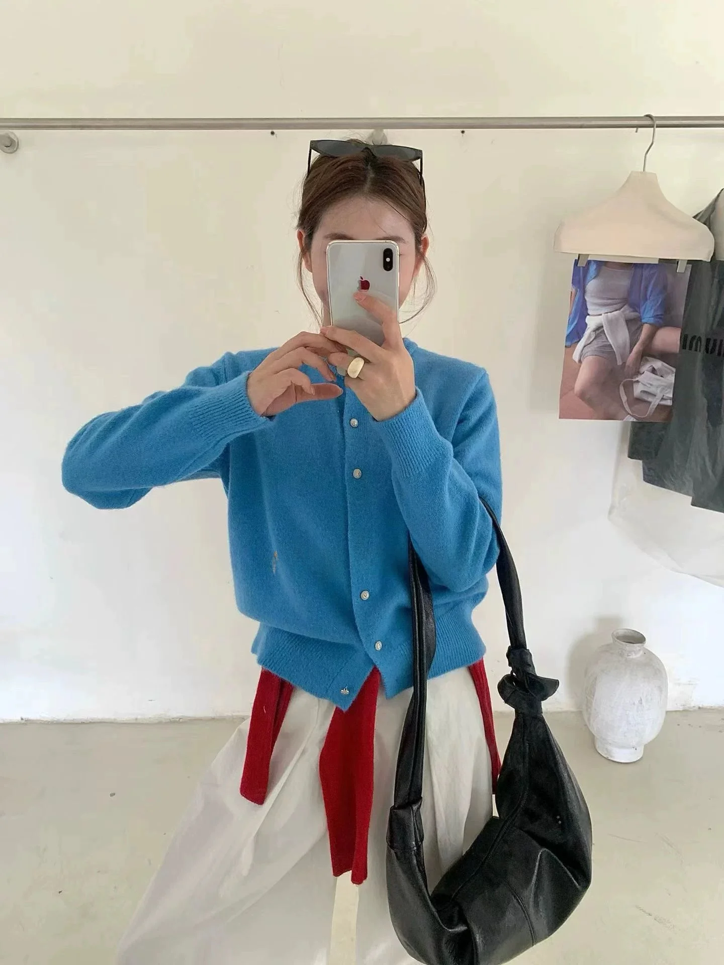 

Ele ort Knitted Sweater with Fine Silver Buttons round Ne Waist-Cinching Korean Sle Casual Top for Women