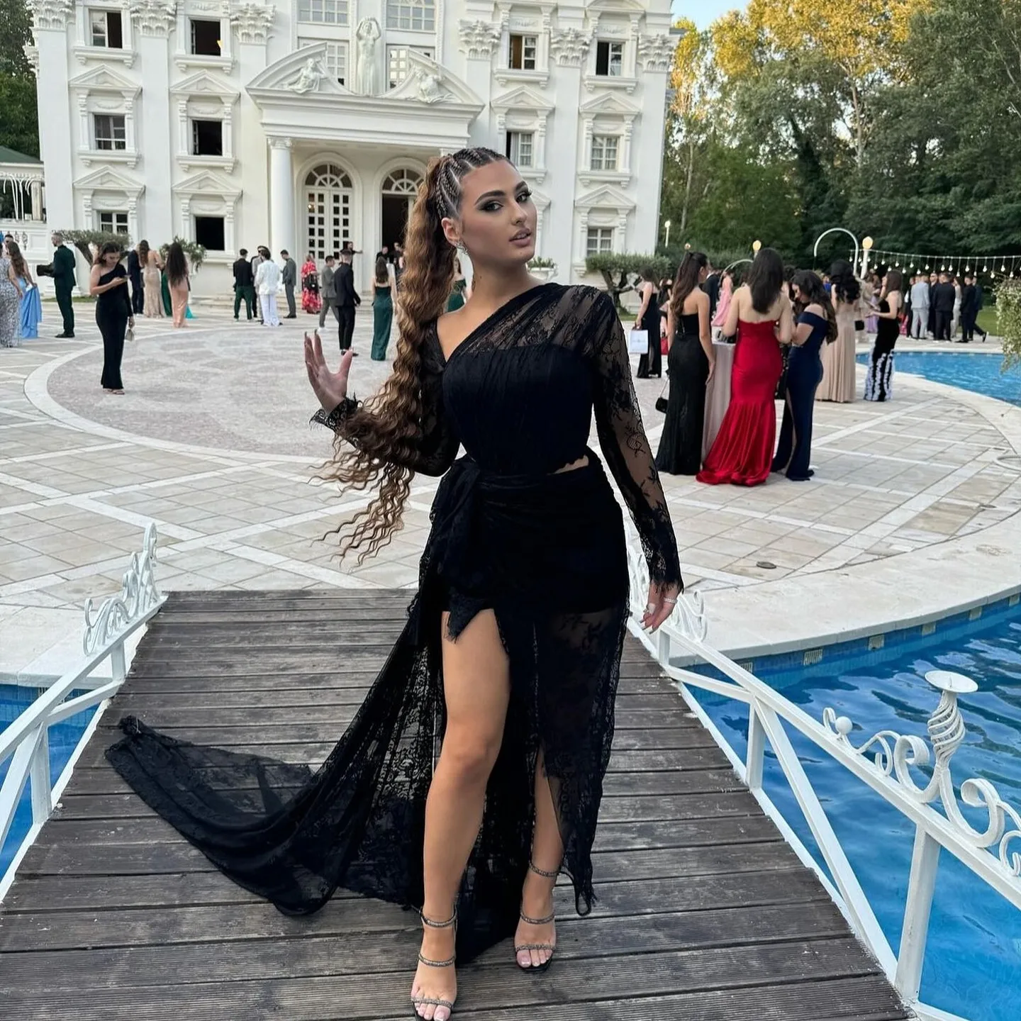 Sexy Black Lace Illusion Asymmetrical Long Evening Dresses See Thru Full Sleeves New Couture Women Maxi Gowns To Party