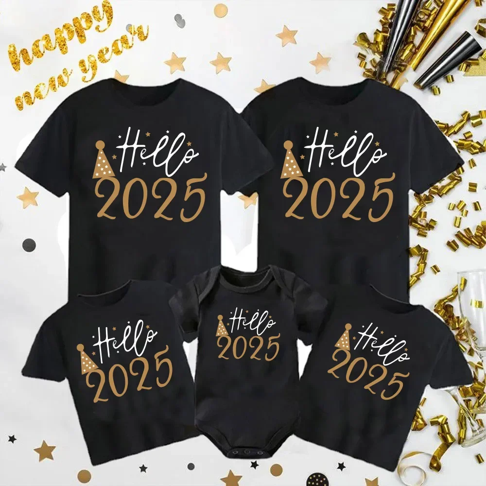 Xmas T-Shirt Hello 2025 Print Adults Kids Matching Outfits Short Sleeve Christmas T-Shirts Soft Cotton Tee Tops Cute Family Look