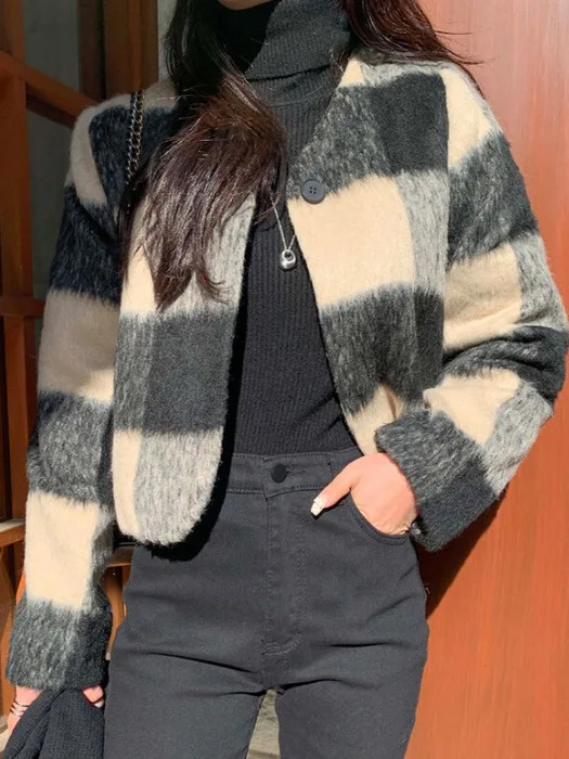 Retro V-Ne Plaid Woolen Coat Women Chic Winter Cotton Lined ort Design Suitabili for All Ages And Body pes