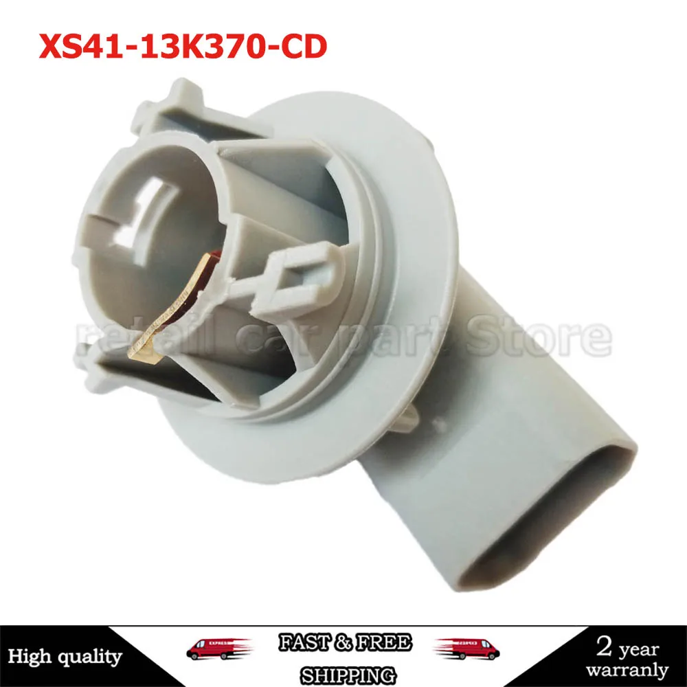 Gray Plastic Car Stop Light Lamp Bulb Holder  For FORD FOCUS MK2 Stop Light Lamp Bulb Socket XS41-13K370-CD 4425186 4032339