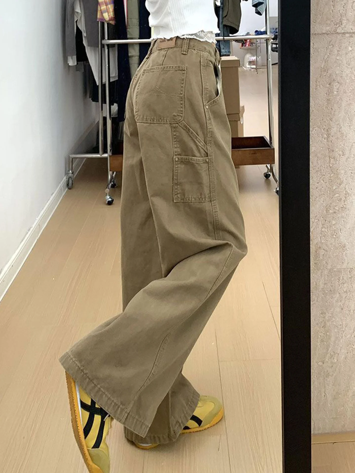 

Американские винтажные джинсовые брюки цвета хаки для женщин, с высокой талией, свободного кроя, широкие штанины, удлиненные, с эффектом похудения