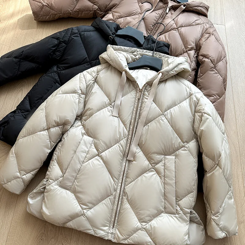 Winter 90% White Duck Down Coat Female 2024 Hooded Diamond Plaid Warm Puffer Jacket Women Short Casual Thick Warm Parkas Outwear