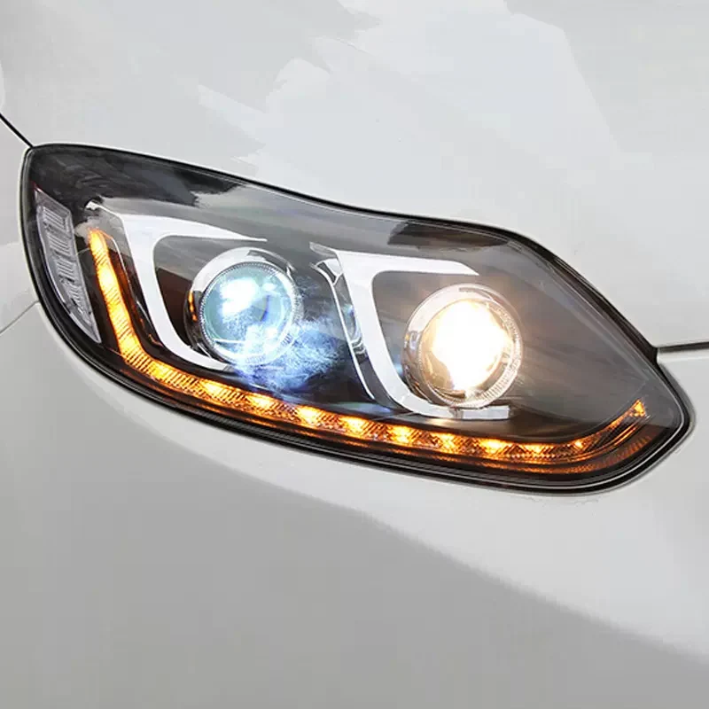 LED قطع غيار السيارات إضاءة أمامية لفورد فوكس 2012-2014 LED سيارة المصابيح الأمامية الديناميكية الجمعية بدوره إشارة النهار تشغيل أضواء أزواج