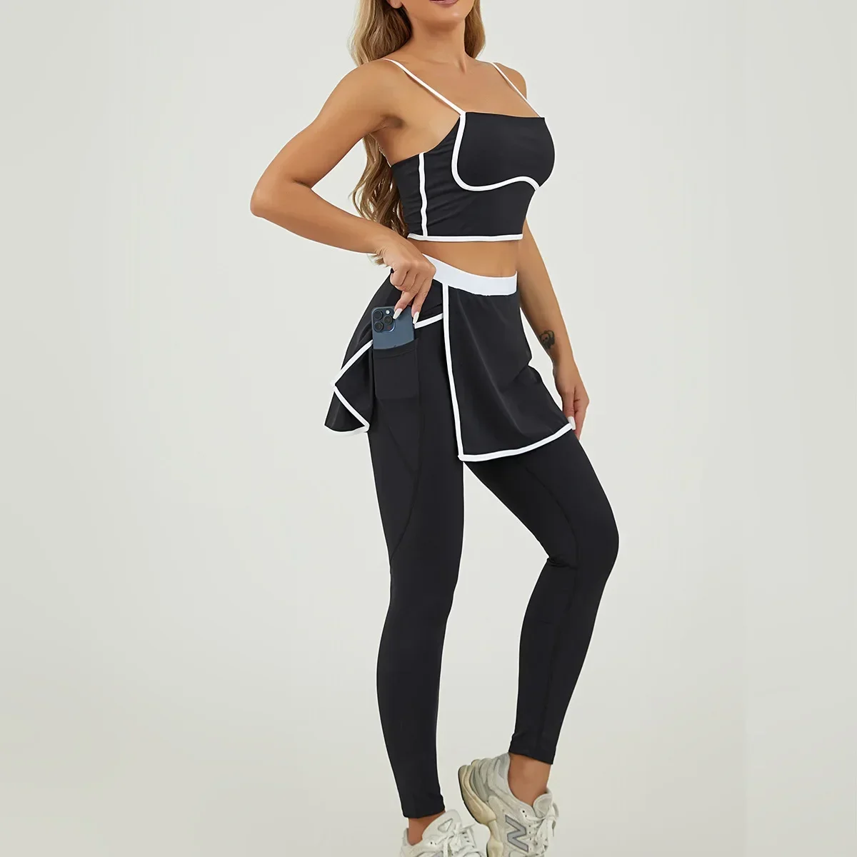 Contrasting Sports Suspender Bra Two-piece Fitness Culottes Tennis Sports Trousers Set Including Chest Cup Casual Suit for Women