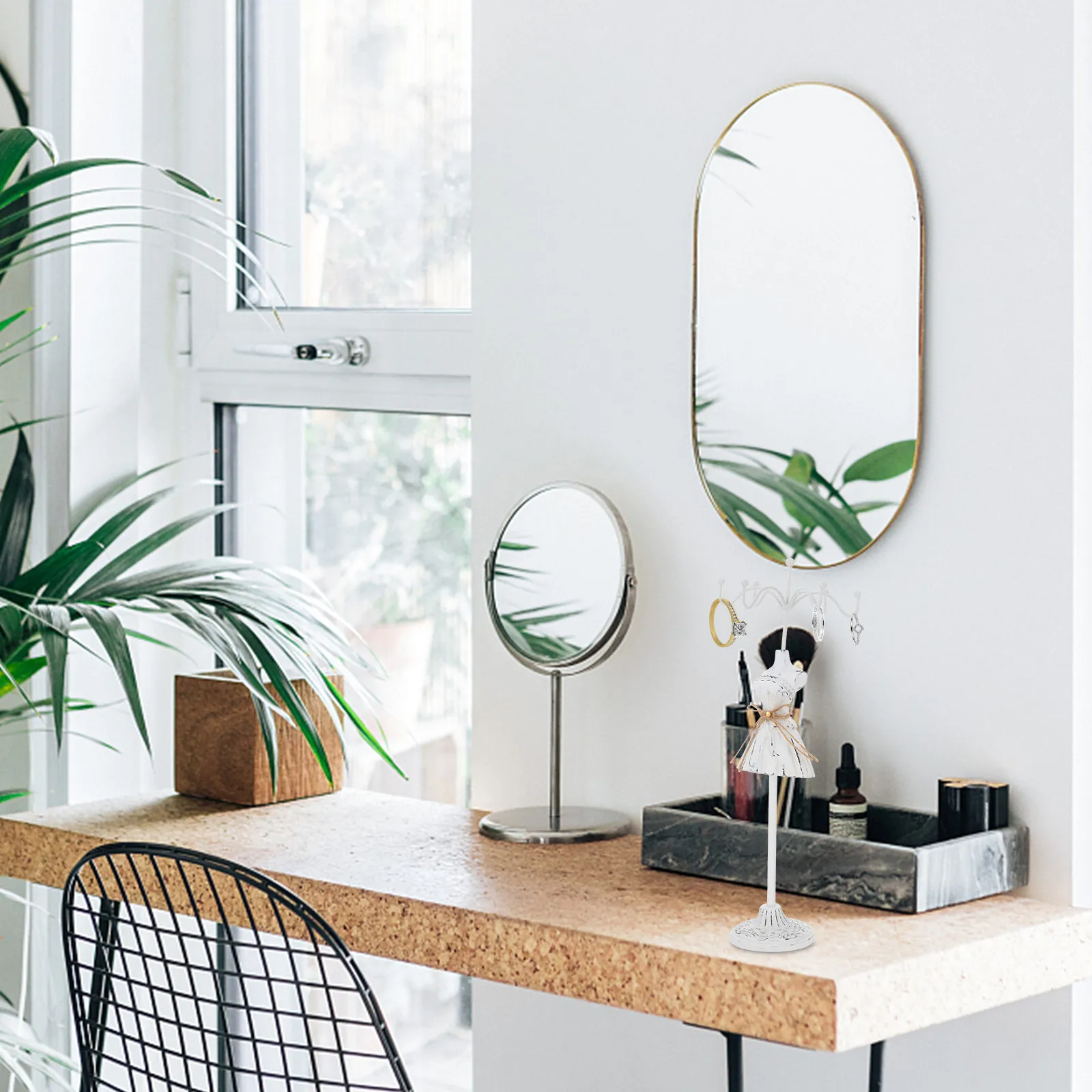 

Вращающаяся подставка для украшений, 1 шт., винтажный держатель для ожерелий, органайзер для серег, стеллаж для хранения, витрина для ювелирных изделий, подарок для женщин