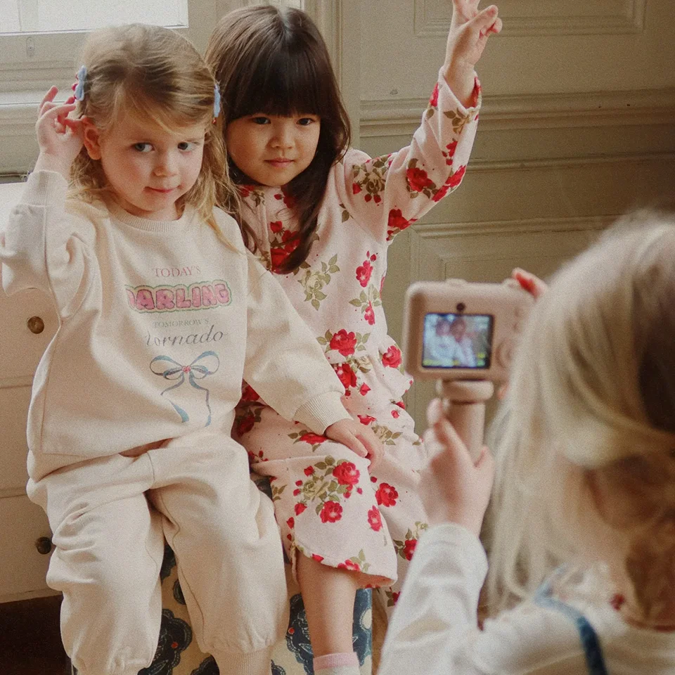 2025 مجموعة ملابس الأطفال الشتاء KS الفتيات الكرتون الكلاب أفخم لينة بلوزات بنطلون الأولاد الصوف هوديس السراويل الاطفال ملابس خارجية