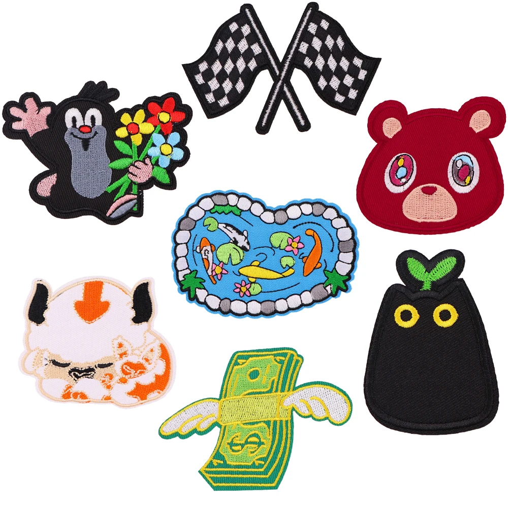 Racing Flag Manga Badges DIY Patch for Clothes Hat Bag Cartoon Embroidered Sewing Applique Fabric Apparel Accessories