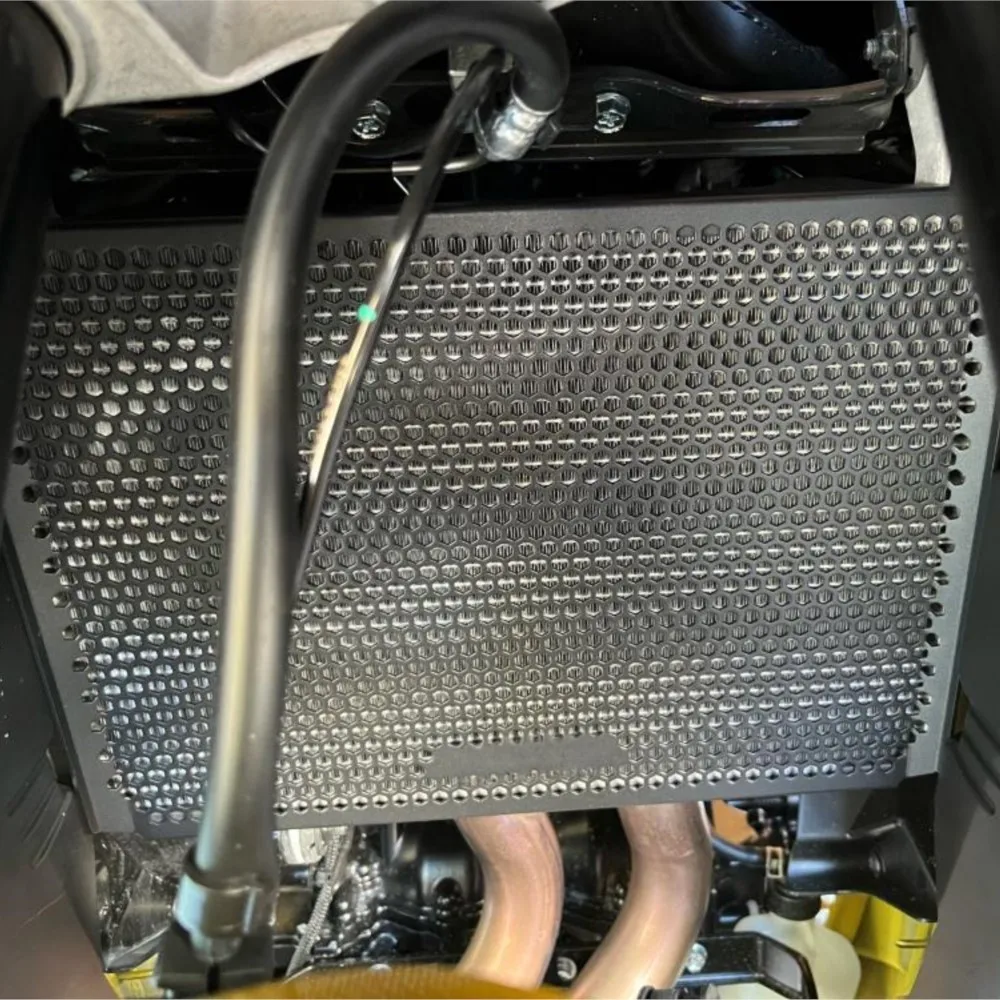 

2025 NEW Motorcycle Accessories For SUZUKI GSX8S GSX-8S GSX 8S GSXS 8 2023 2024 Radiator Grille Cover Guard Protection Protector