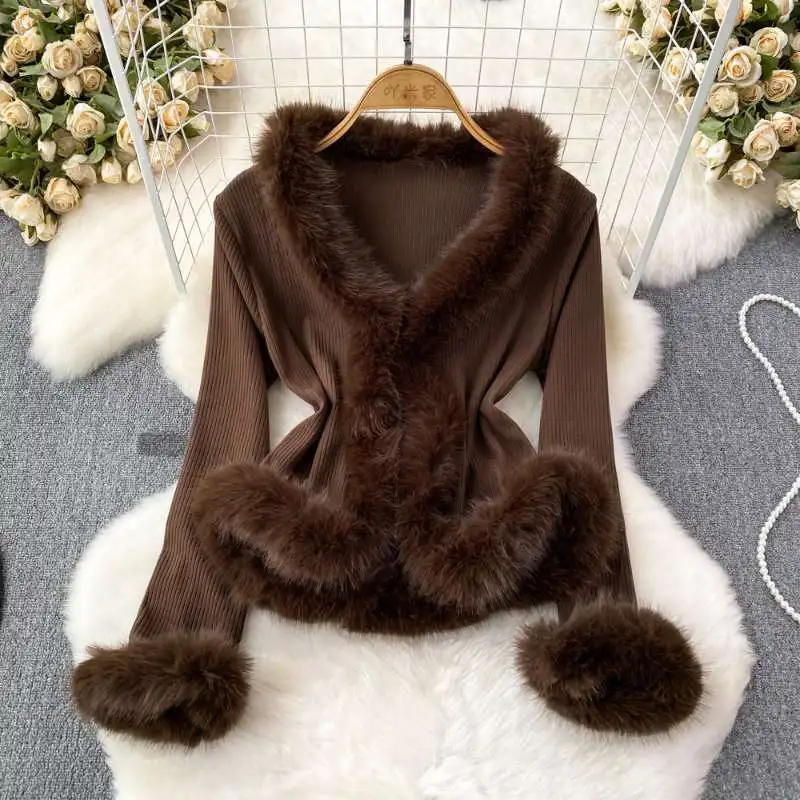 Women Plus Size Faux Fur Splice V Neck Jacket Long Flare Sleeve Slim Fit Y2K Cozy Autumn Winter Outerwear Up To 300LBS