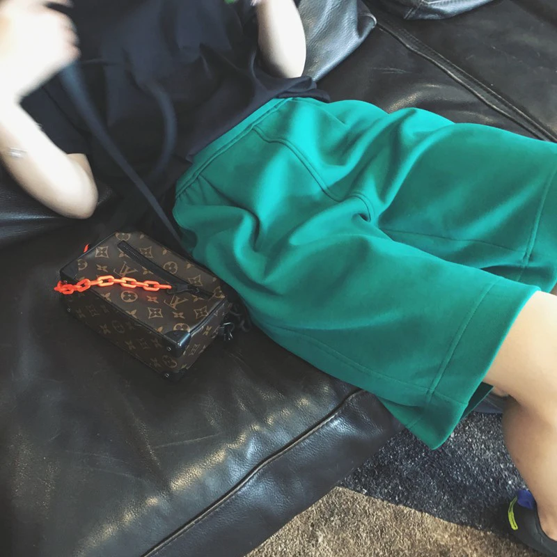 

Эластичные широкие спортивные брюки для женщин, универсальные, прямого кроя, утягивающие, из хлопка, повседневные, с карманами.