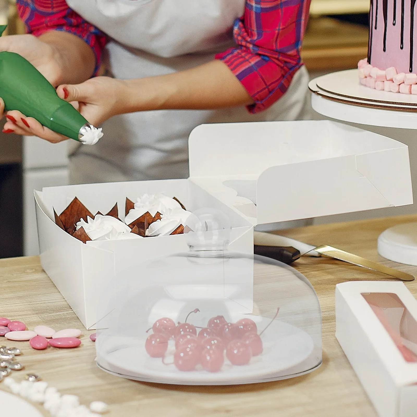 

1Pcs Transparent Food Protector Splash-Proof Lead-Free Glass Cover for Wine Party Dessert Cake Shield Glass Cover