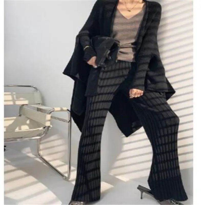 

Knitting Pit Strip Wide-leg Pants Women's Autumn Winter High-waisted Slim Drapey Straight-tube Micro-trumpet Mopping Long Pants