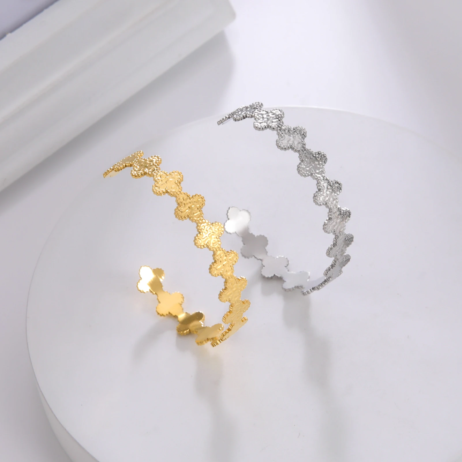 سوار برسيم بأربع أوراق من الفولاذ المقاوم للصدأ للنساء ، أساور زهور ، مجوهرات للفتيات ، حفلة عيد الميلاد ، هدية الحبيب #3