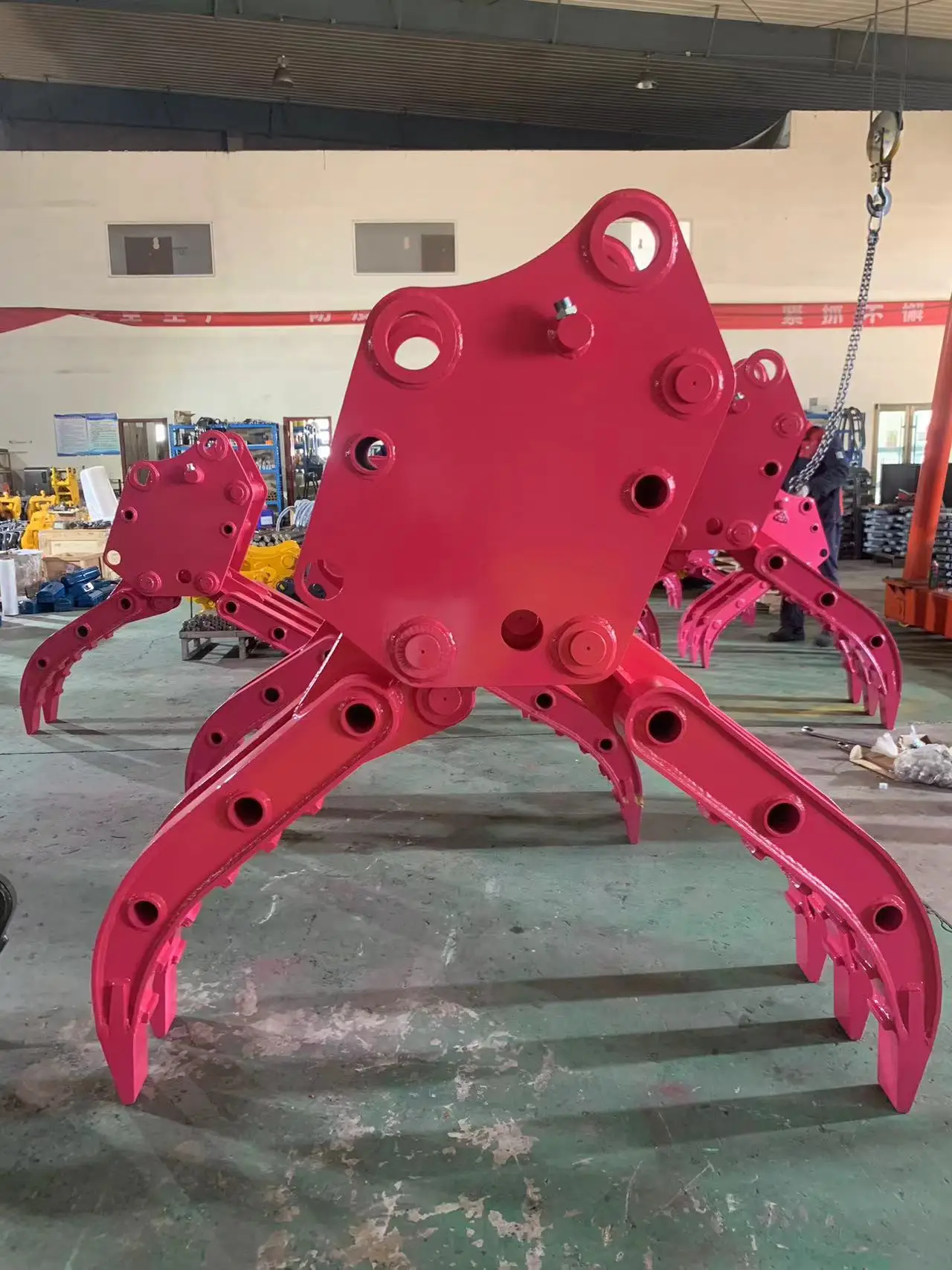 مرفقات حفارة الغابات سجل هيدروليكي خشب الأخشاب تصارع حالة جديدة البناء محرك الزراعة ترس المحرك في اليابان