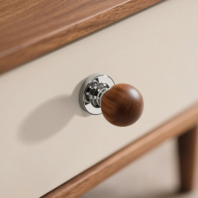 Luxuriöser Türgriff aus Messing und Walnuss, Griffe und Knöpfe in glänzendem Silber für Küchenschubladen / Weißer Dekorativer Knopf – Detail 6