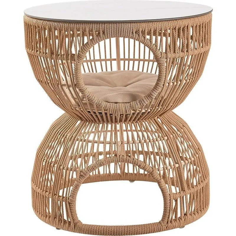 عش قطط ياباني بسيط ومبتكر بطبقة مزدوجة، زاوية أريكة، شرفة غرفة المعيشة، الناس والقطط يشاركون قهوة صغيرة من الخيزران #1