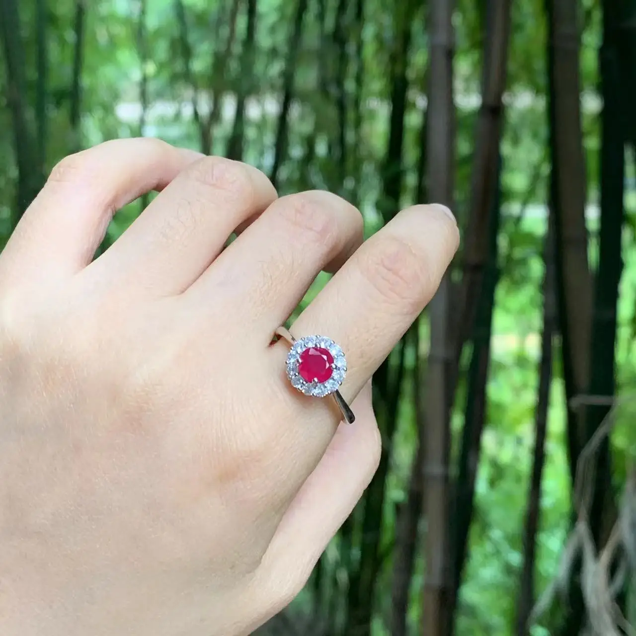 Anello con rubino naturale Anello femminile regolabile per gioielli da donna Regalo all'ingrosso di alta qualità vintage fine