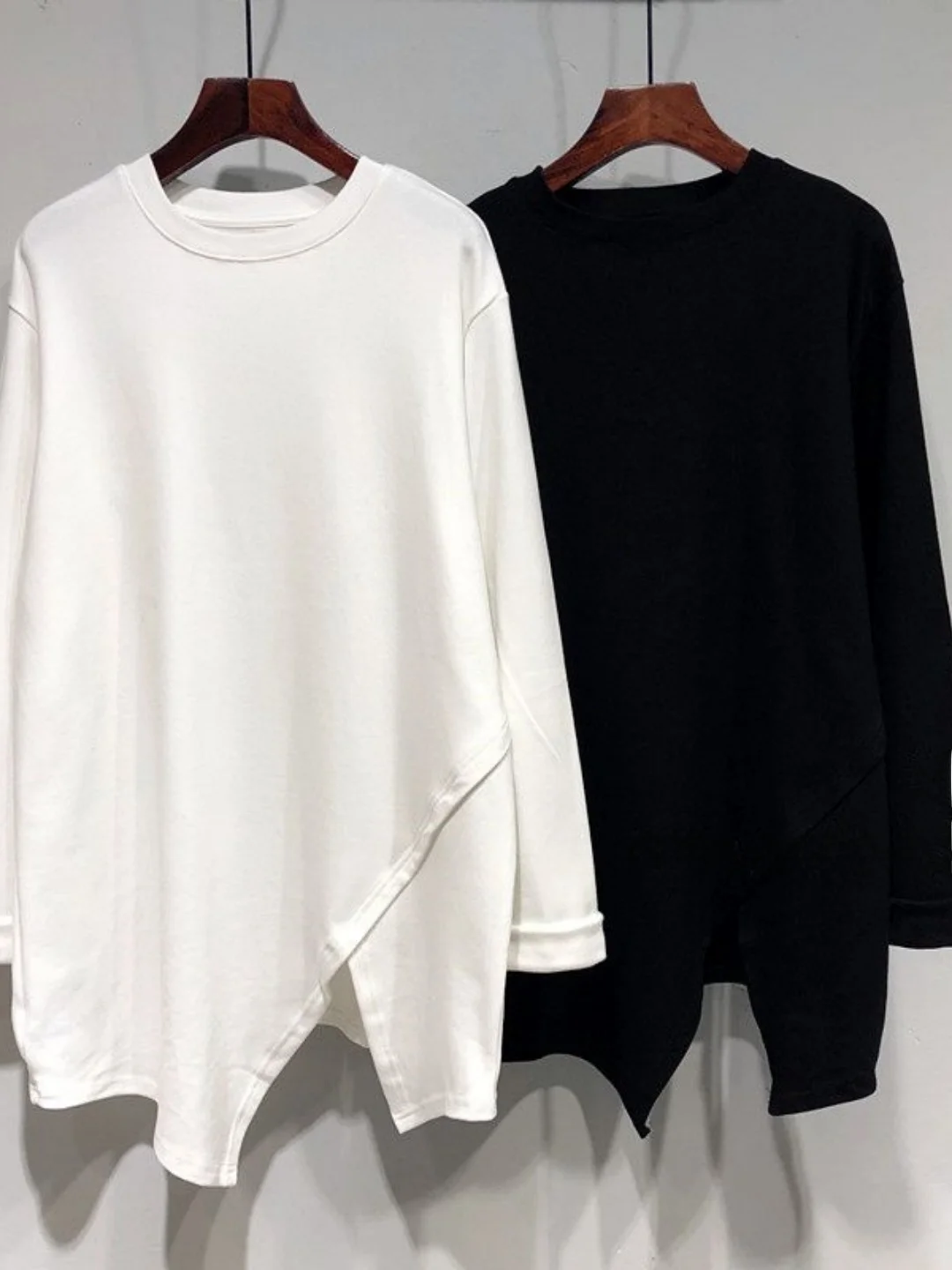 plus Size Asymmetric Split Splice Long Sleeve T-Shirt Women's Casual Style Loose Fit Mid-Length Cover Belly Slimming Base Top