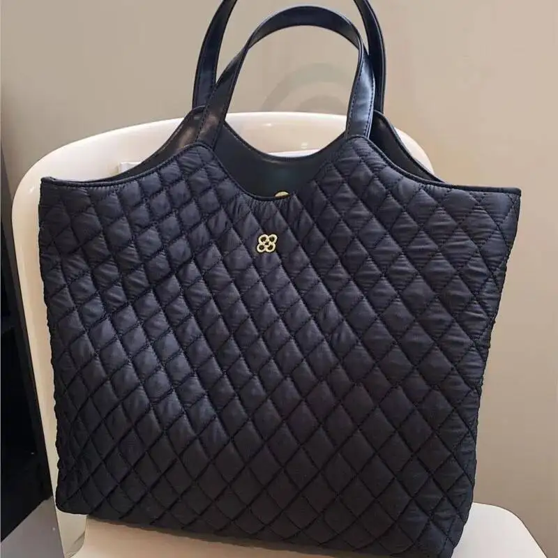Bloom Black Puffed Quilting Tote Women Large Capacity Ing Shoulder Bags Ladies Fashion Premium Commute Underarm Bag