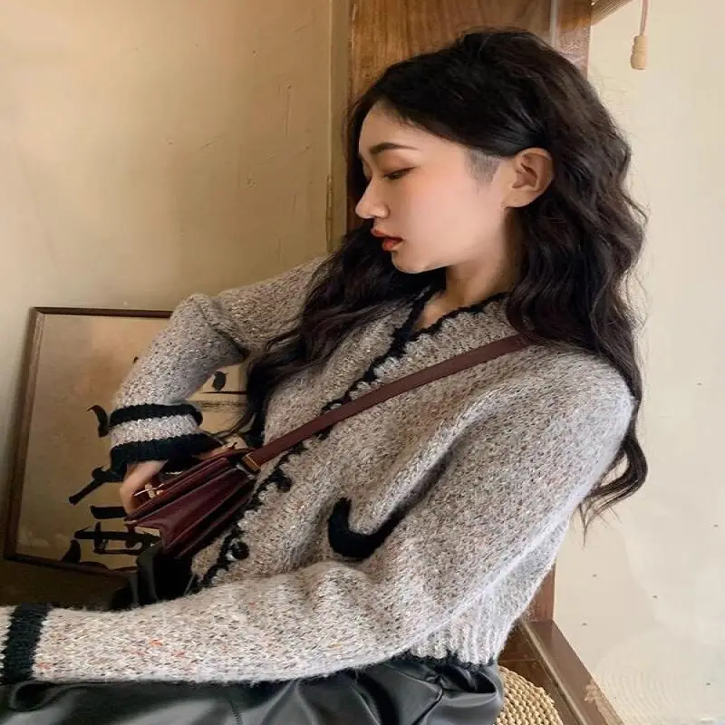 

Короткий кардиган с v-образным вырезом, свитер, популярная корейская женская одежда, трикотаж, кардиган, свитер, пальто, женская одежда, зима 202, уютные топы