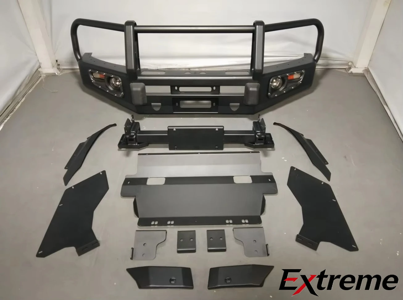 Hilux Revo Bumper Wholesaler of 4x4 Hot Sale Car Accessories of Front Bumper for Toyota Hilux Revo