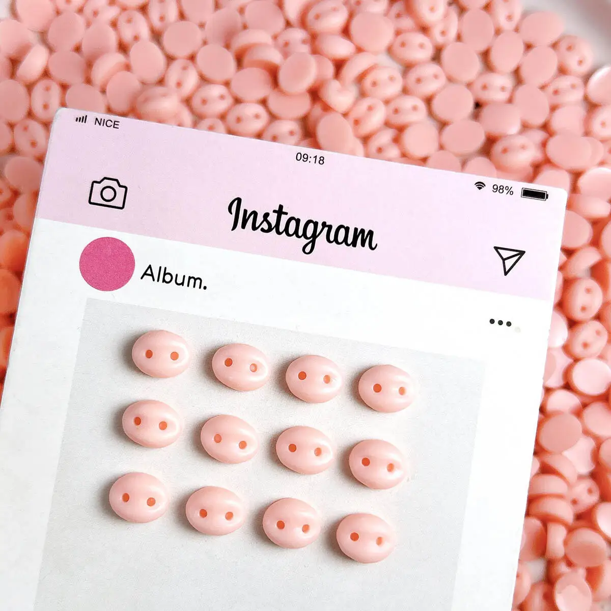 

50Pcs Kawaii Glow In The Dark Pig Nose Nail Charms 3D Resin Cartoon Pink Pig Nose Nail Art Decoration DIY Crafts Accessories