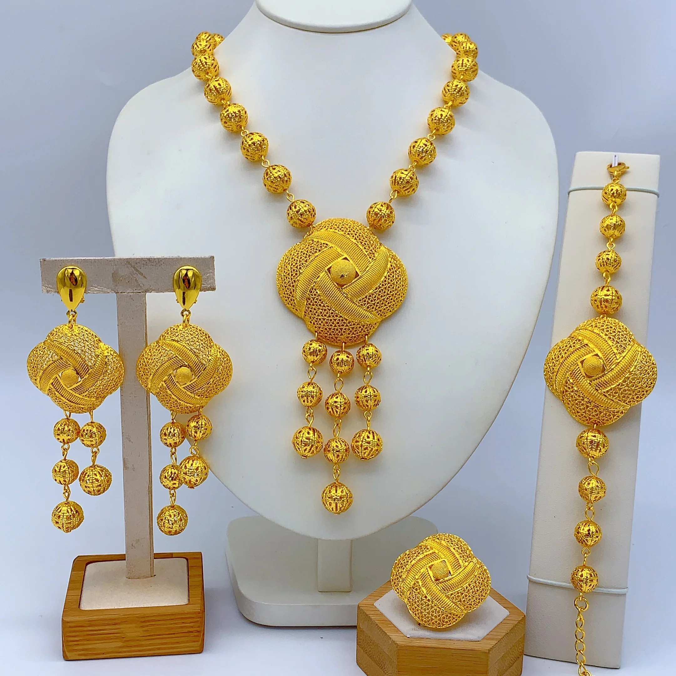 Nigerianische Perlenkette Ohrringe Schmucksets für Frauen Lange 24K Goldfarbene Hochzeitsarmbänder Indische Ringe Brautgeschenk