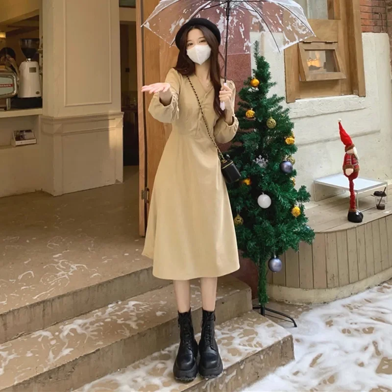 2026 High End First Love Tea Break Dress Corduroy Paired With Coat Long Skirt For Women Autumn French Gentle Style Dress Chic