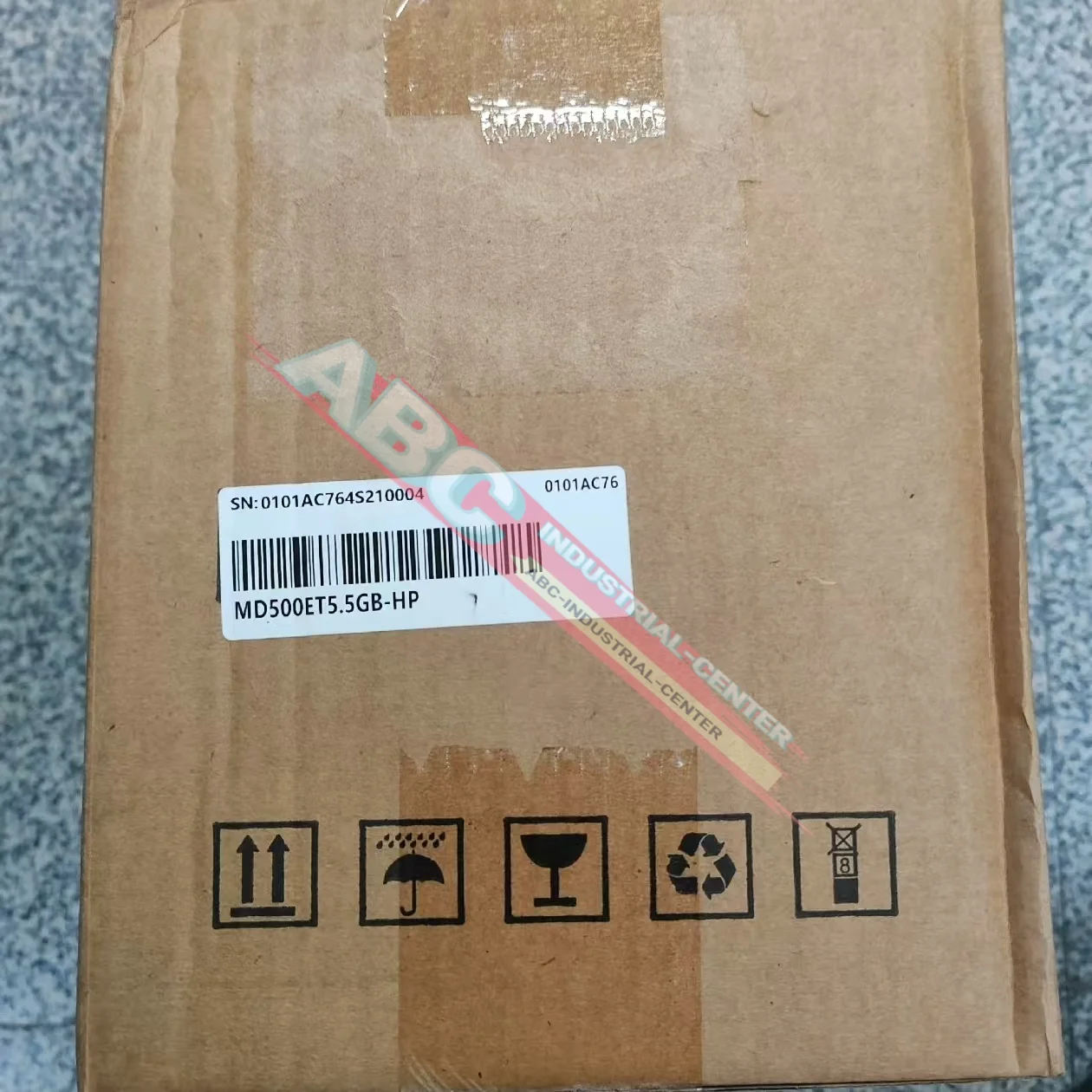 MD500T3.7GB MD520-4T1.5B محول التردد العلامة التجارية الجديدة